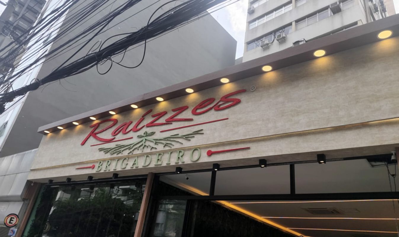 Letras Caixa em Aço, PVC, Inox e MDF | Fábrica em SP