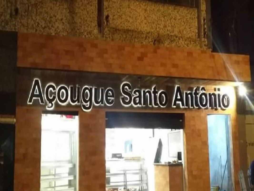 Letreiros e Painéis Luminosos em LED | Fabricação e Instalação em SP