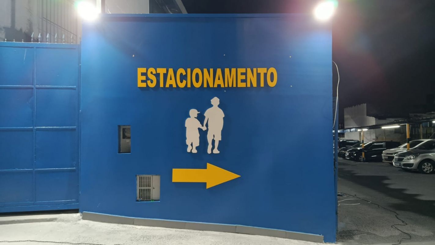 Letras Caixa Iluminadas em Aço, PVC, Inox e MDF | Fabricação em SP