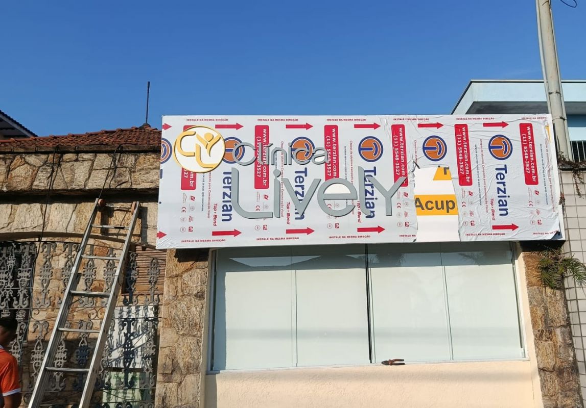 Letreiros e Painéis Luminosos em LED | Fabricação e Instalação em SP