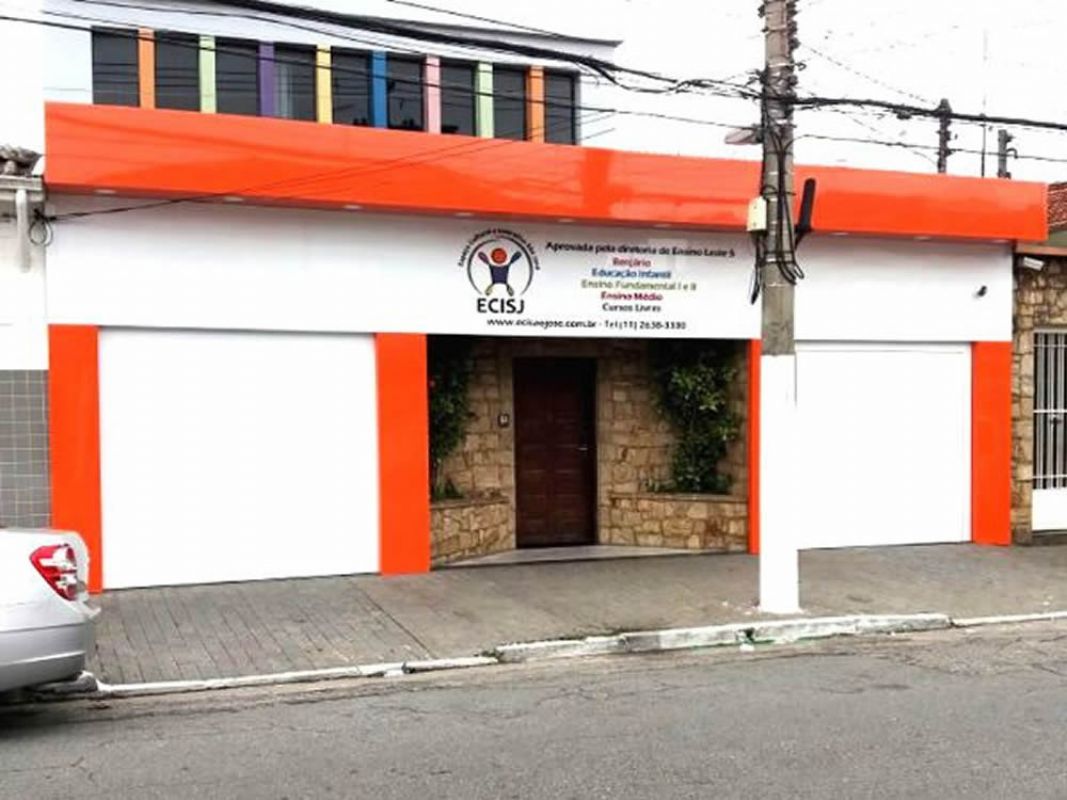 Totens e Pórticos de ACM | Sinalização Moderna para Empresas em SP