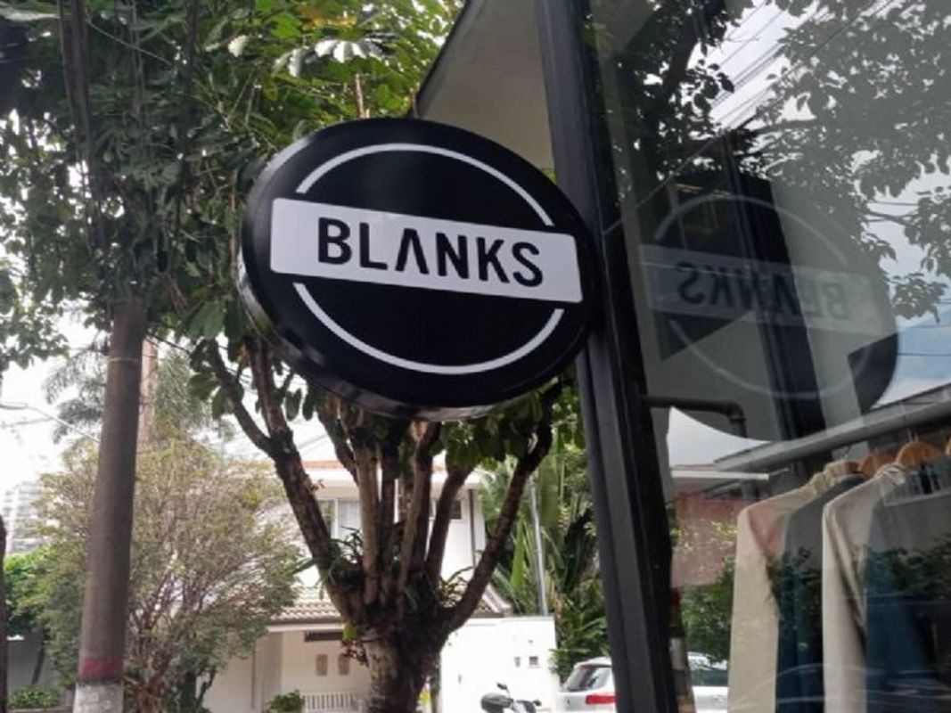 Letreiros e Painéis Luminosos em LED | Fabricação e Instalação em SP