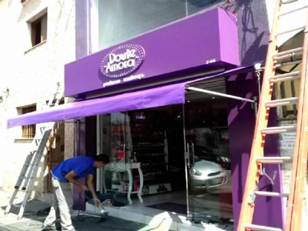 Letreiros e Painéis Luminosos em LED | Fabricação e Instalação em SP