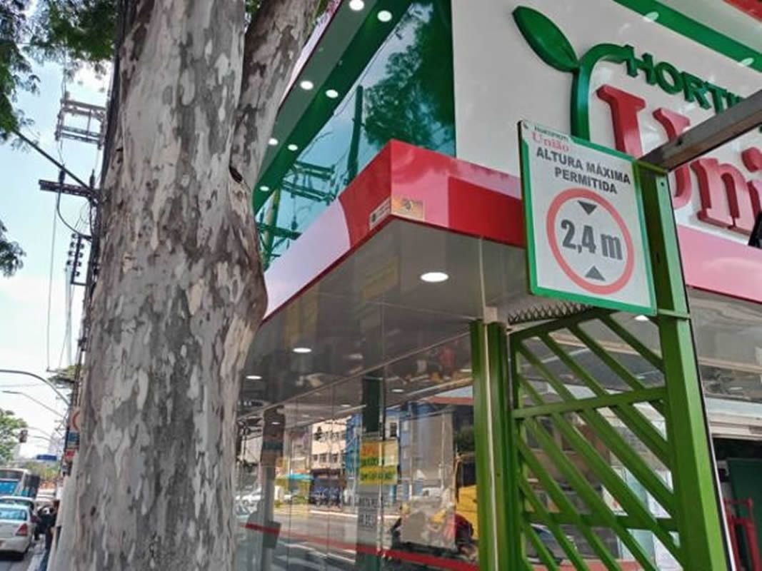 Letreiros e Painéis Luminosos em LED | Fabricação e Instalação em SP