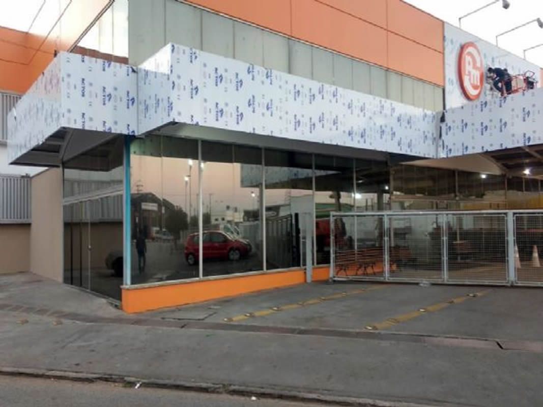 Letreiros e Painéis Luminosos em LED | Fabricação e Instalação em SP