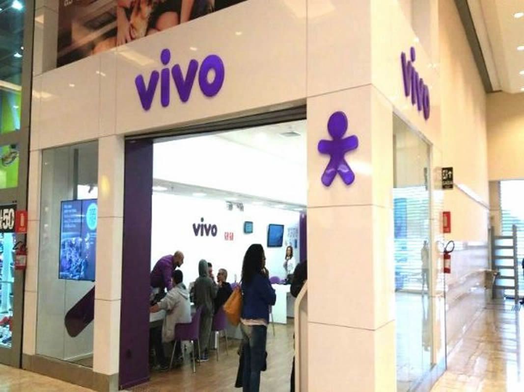 Fachadas de ACM, Letras Caixa, Totens e Luminosos Personalizados em SP