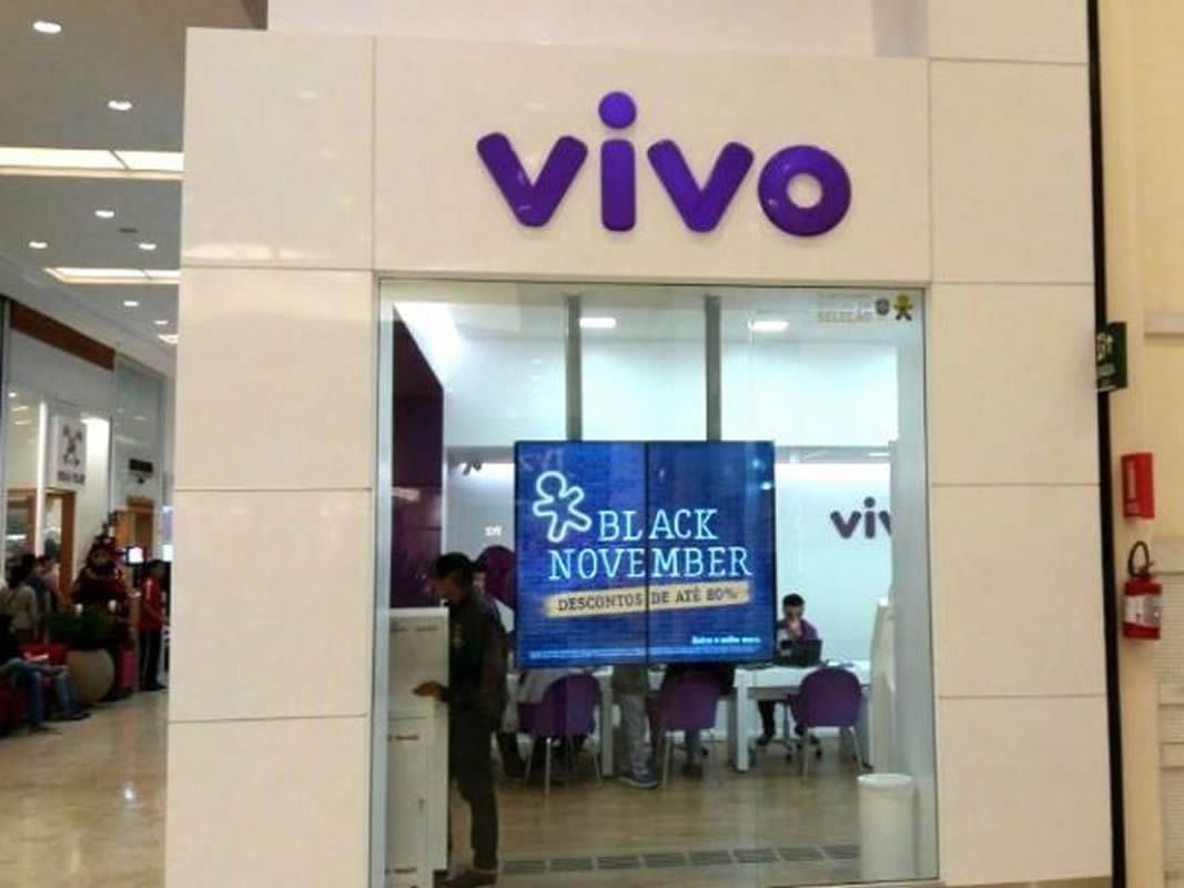 Letreiros e Painéis Luminosos em LED | Fabricação e Instalação em SP