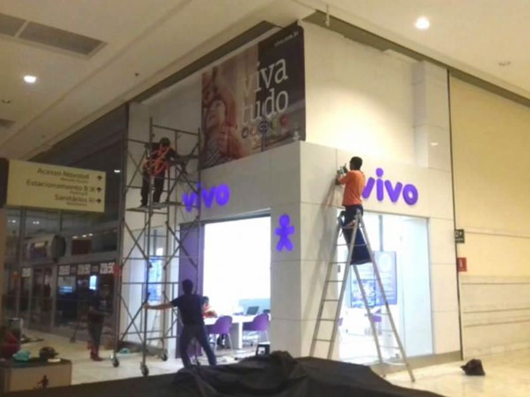 Letras Caixa Iluminadas em Aço, PVC, Inox e MDF | Fabricação em SP